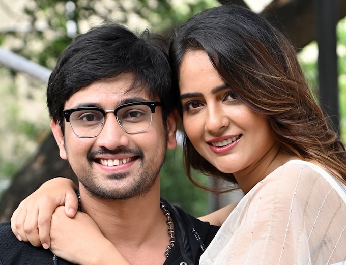 Tiragabadara Saami Movie Cast, Release Date, Trailer, Songs and Ratings Tiragabadara Saami Movie Cast, Release Date, Trailer, Songs and Ratings