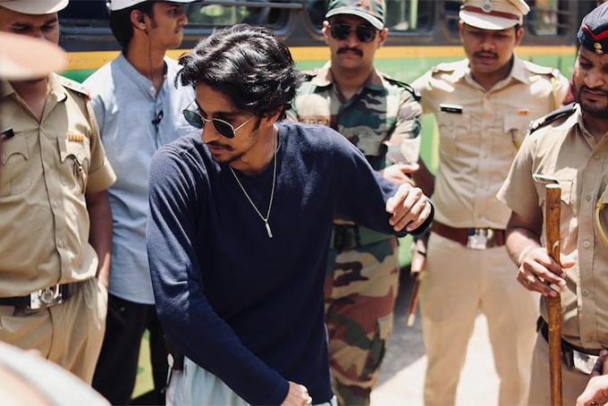 Zameer (2025) Movie Cast, Release Date, Trailer, Songs and Ratings Zameer (2025) Movie Cast, Release Date, Trailer, Songs and Ratings